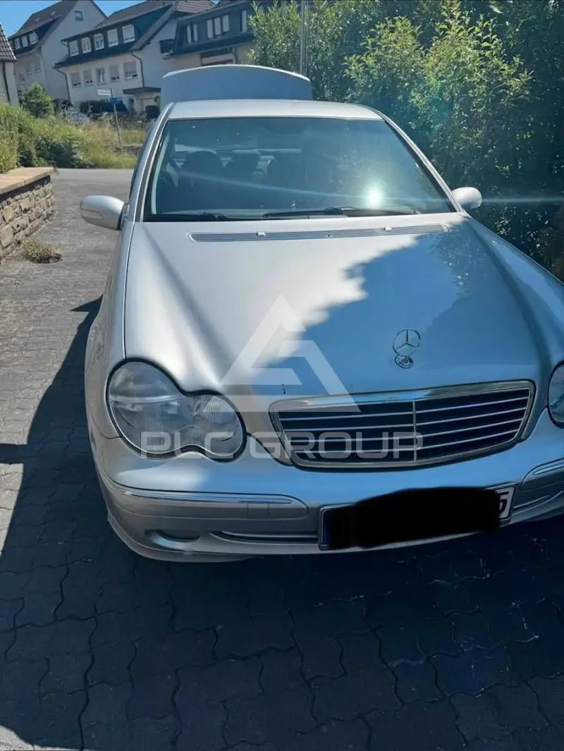 2003 Mercedes Benz C 180