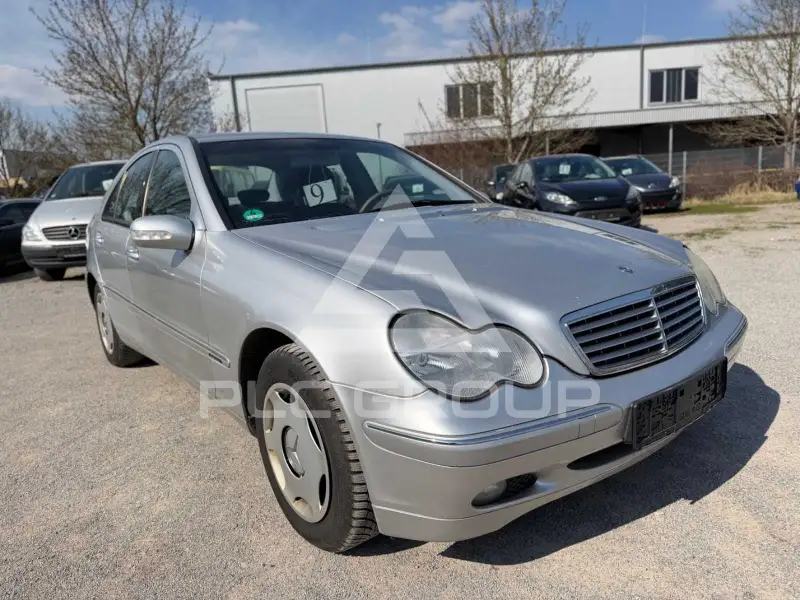 2003 Mercedes Benz C 180