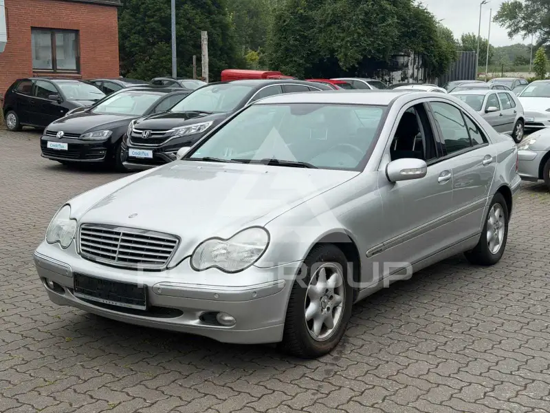 2003 Mercedes Benz C 180
