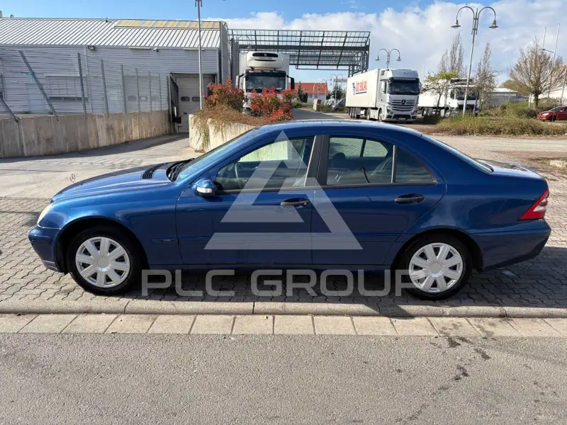 2003 Mercedes Benz C 180