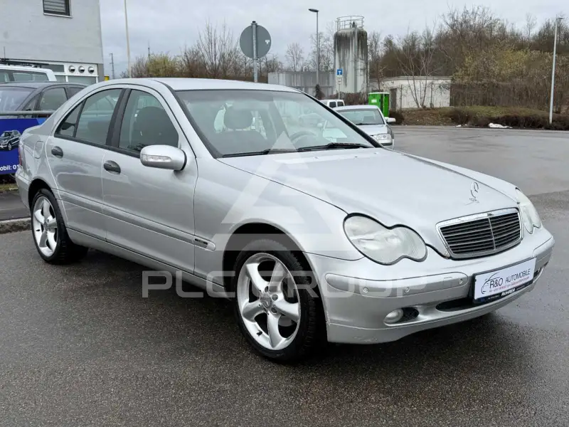 2003 Mercedes Benz C 200