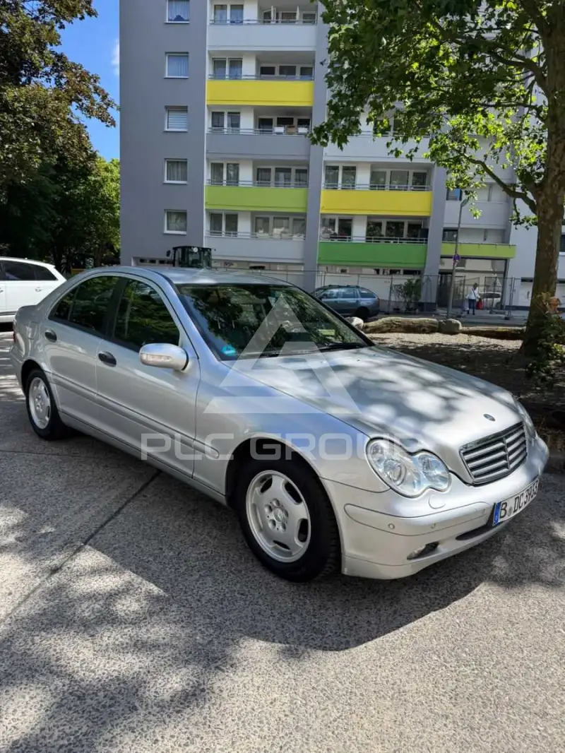 2003 Mercedes Benz C 200