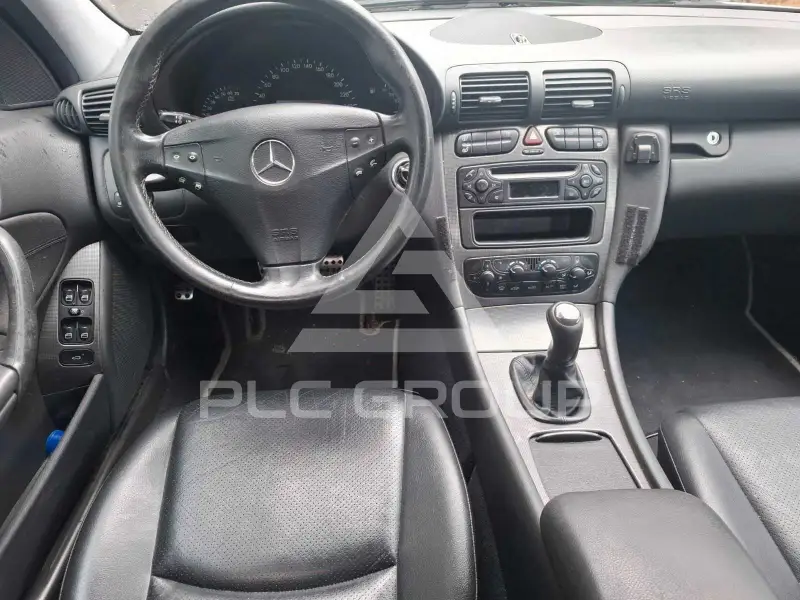 2003 Mercedes Benz C 200