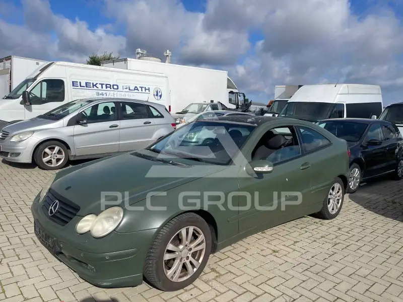 2003 Mercedes Benz C 200