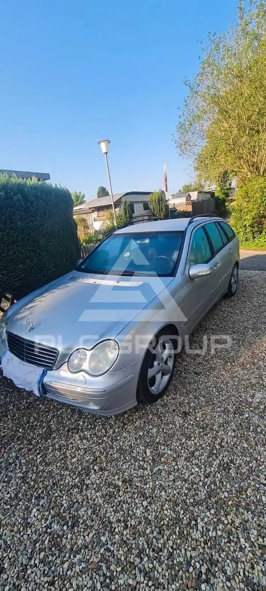 2003 Mercedes Benz C 200
