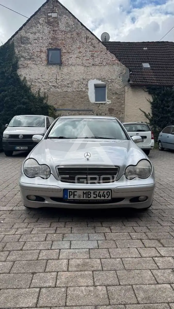 2003 Mercedes Benz C 200