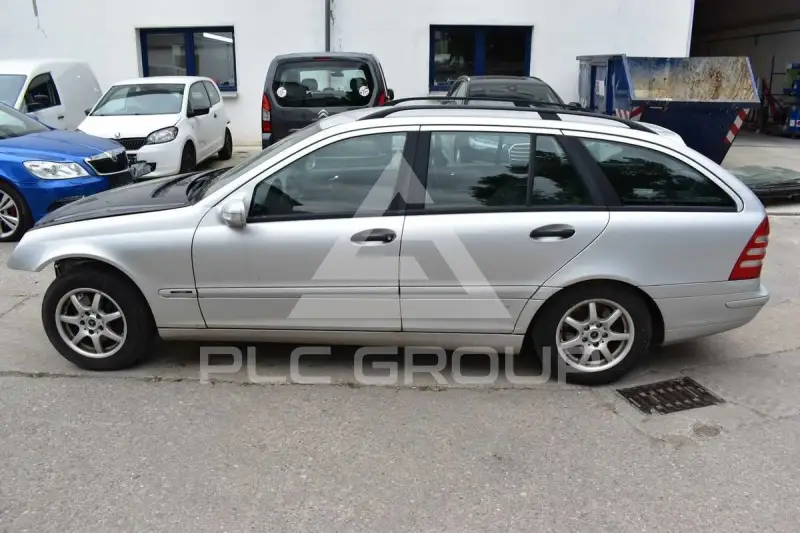 2003 Mercedes Benz C 200