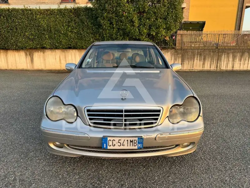 2003 Mercedes Benz C 200