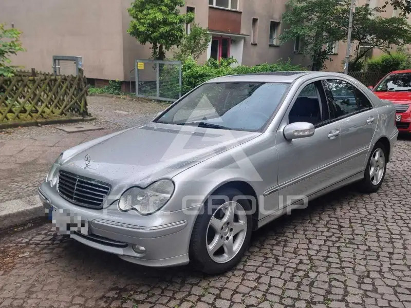 2003 Mercedes Benz C 200