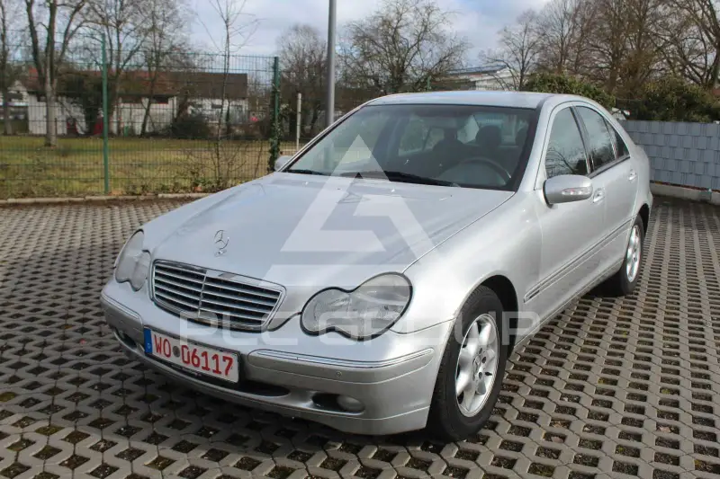 2003 Mercedes Benz C 200