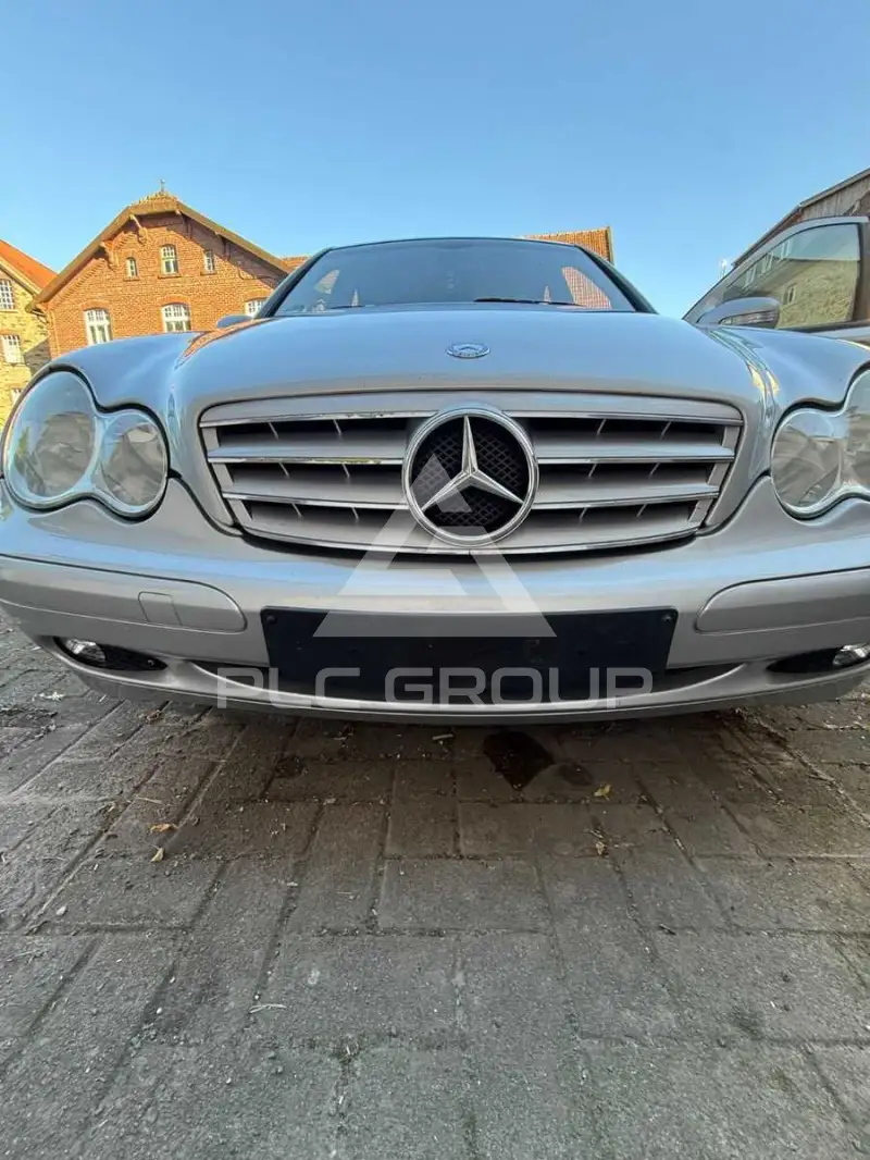2003 Mercedes Benz C 200