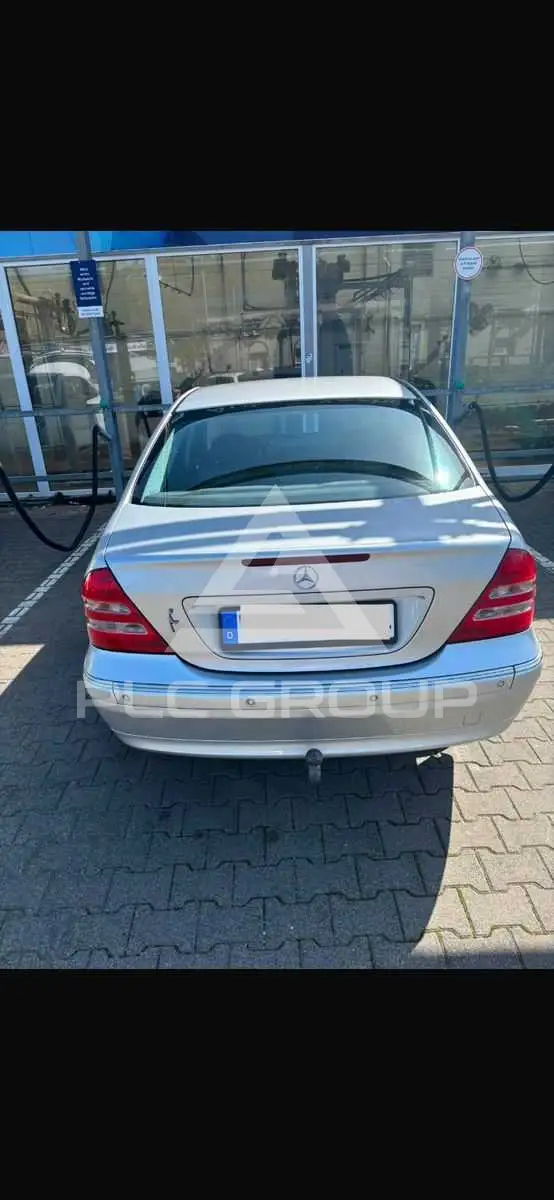 2003 Mercedes Benz C 200