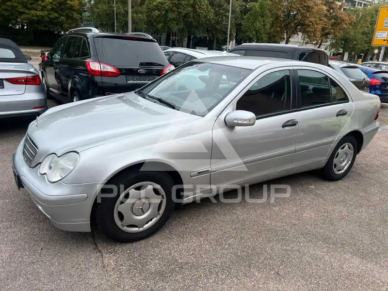 2003 Mercedes Benz C 200