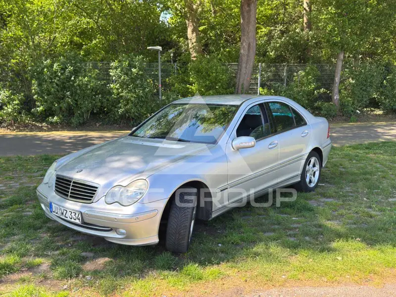 2003 Mercedes Benz C 200