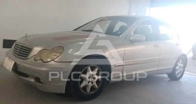 2003 Mercedes Benz C 200