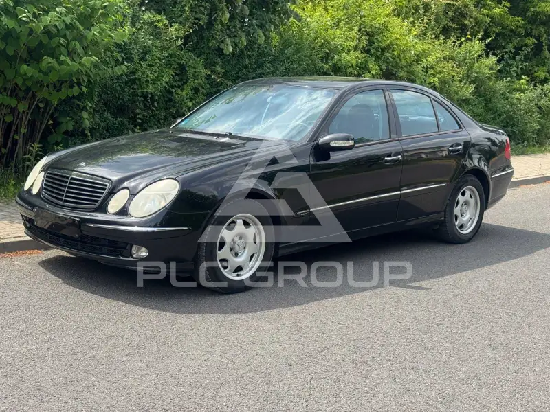 2003 Mercedes Benz E 220