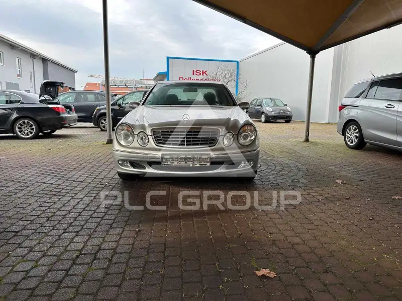 2003 Mercedes Benz E 240