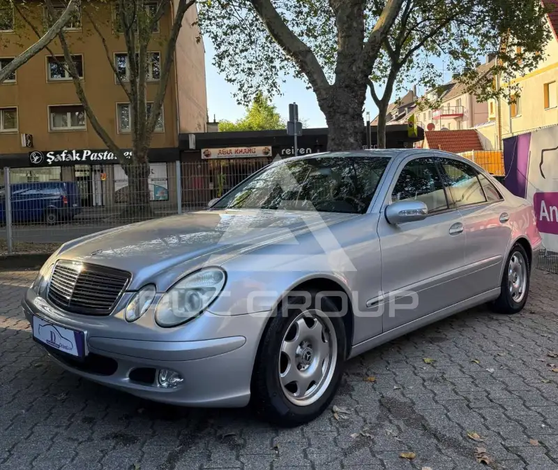 2003 Mercedes Benz E 240