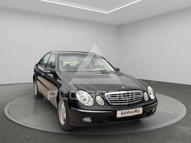 2003 Mercedes Benz E 240