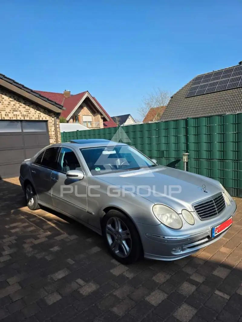 2003 Mercedes Benz E 240