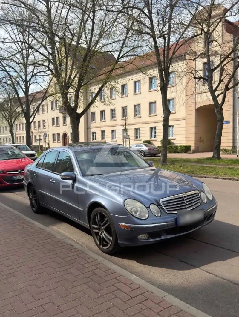 2003 Mercedes Benz E 240