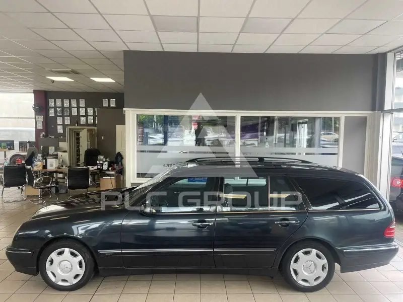 2003 Mercedes Benz E 240