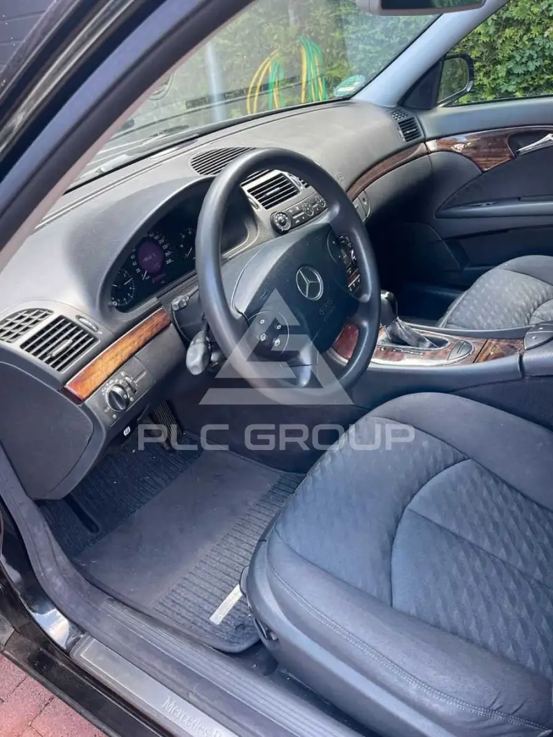 2003 Mercedes Benz E 270