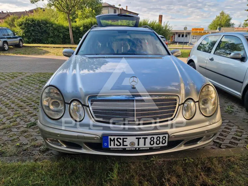 2003 Mercedes Benz E 270