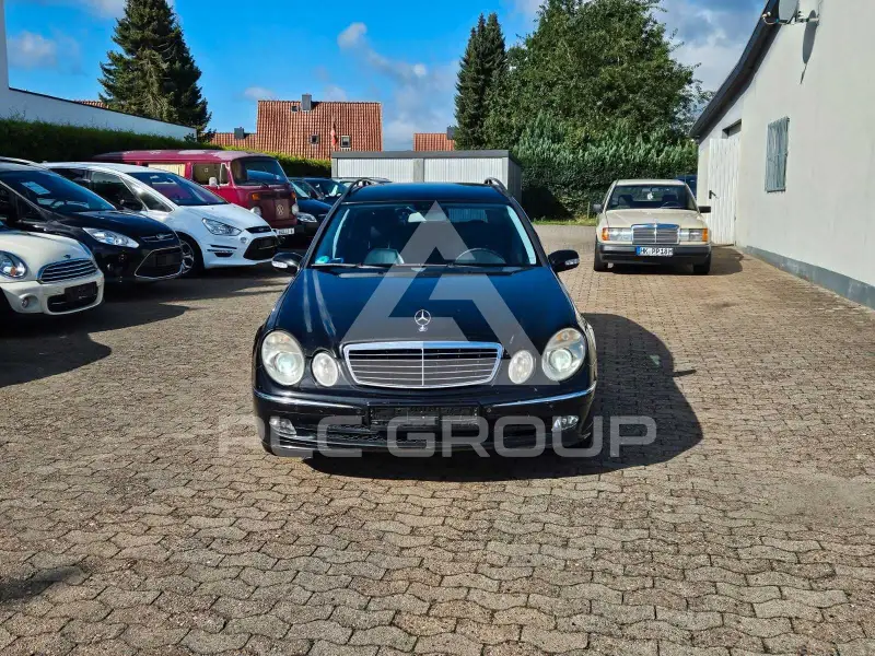 2003 Mercedes Benz E 270