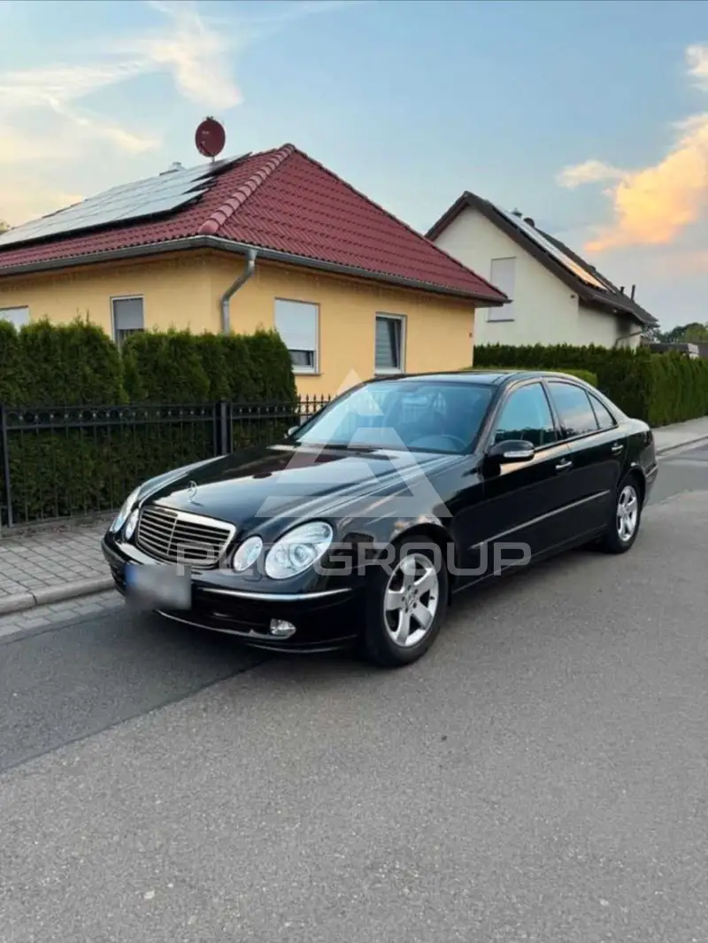 2003 Mercedes Benz E 270