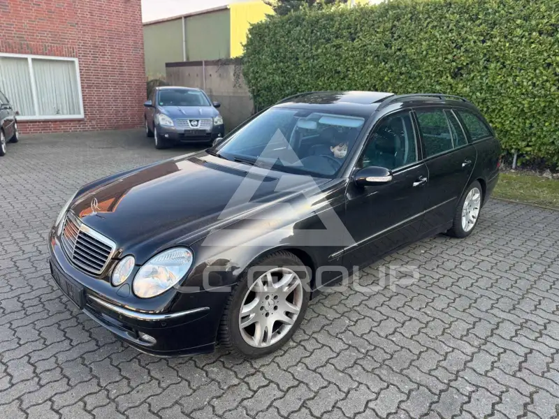 2003 Mercedes Benz E 270