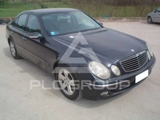 2003 Mercedes Benz E 270