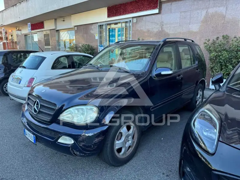 2003 Mercedes Benz ML 270