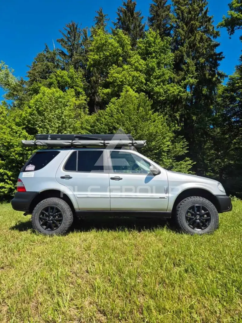 2003 Mercedes Benz ML 270