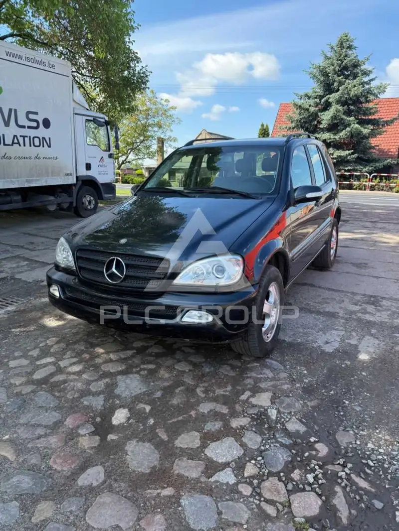 2003 Mercedes Benz ML 270