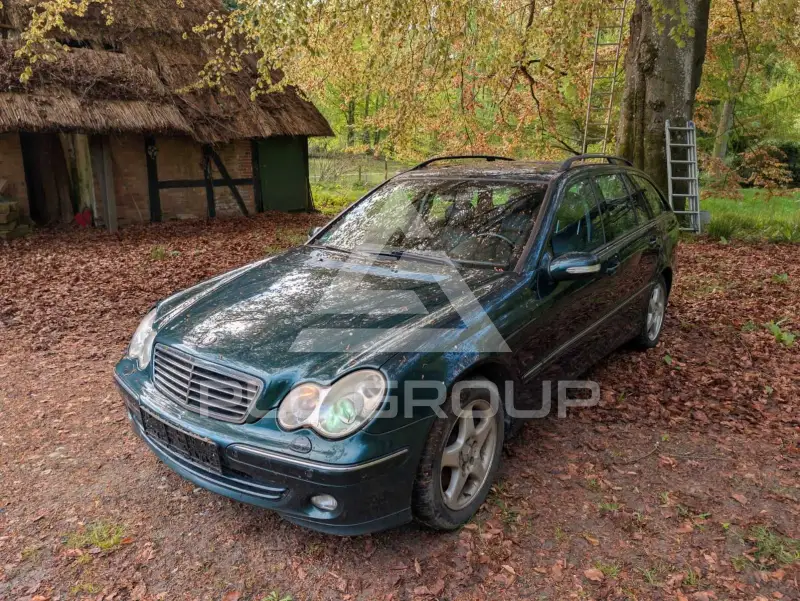 2003 Mercedes Benz C 270