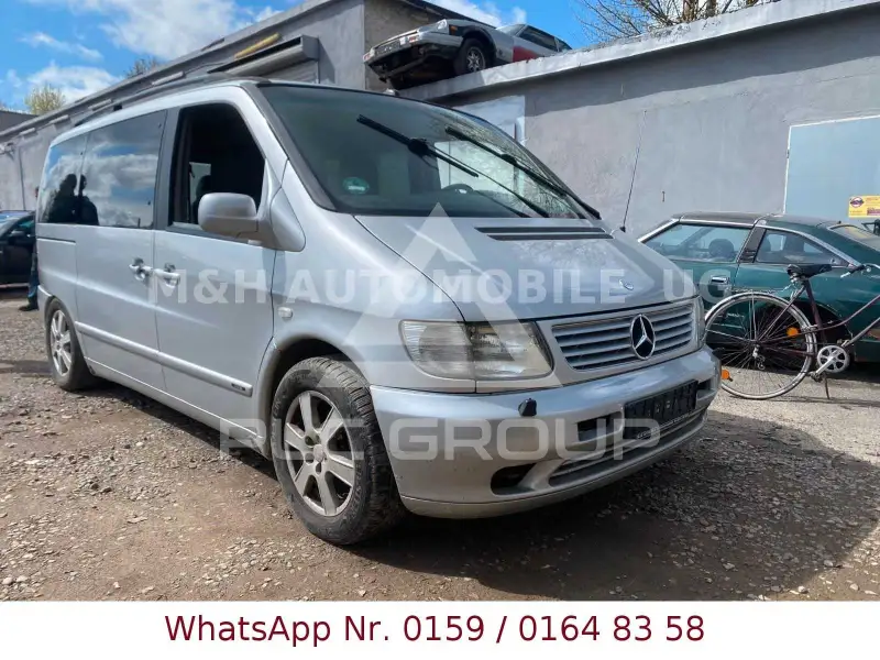 2003 Mercedes Benz V 220