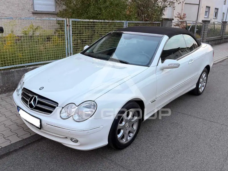2003 Mercedes Benz CLK 240