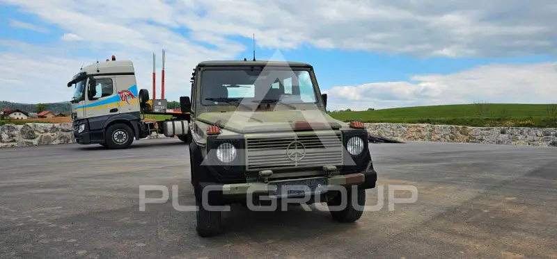 2003 Mercedes Benz G 270