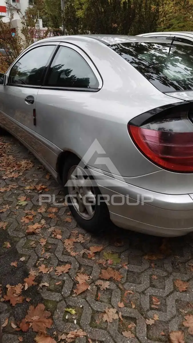 2003 Mercedes Benz CL 180