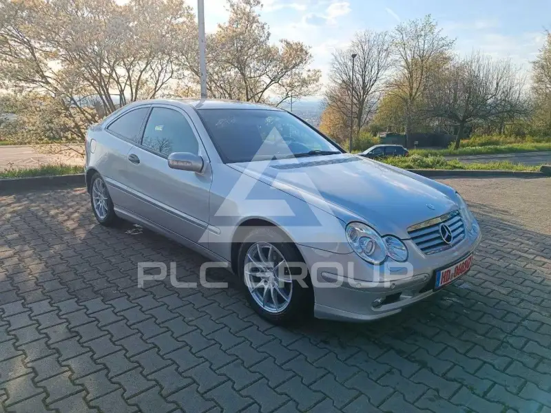 2003 Mercedes Benz CL 180