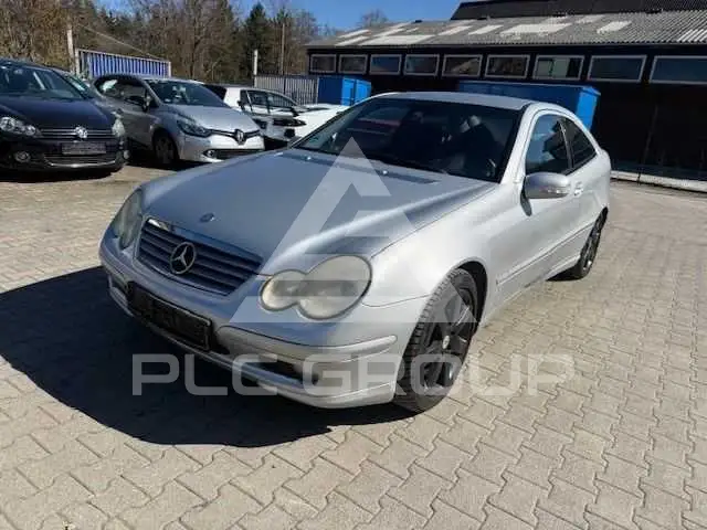 2003 Mercedes Benz CE 230
