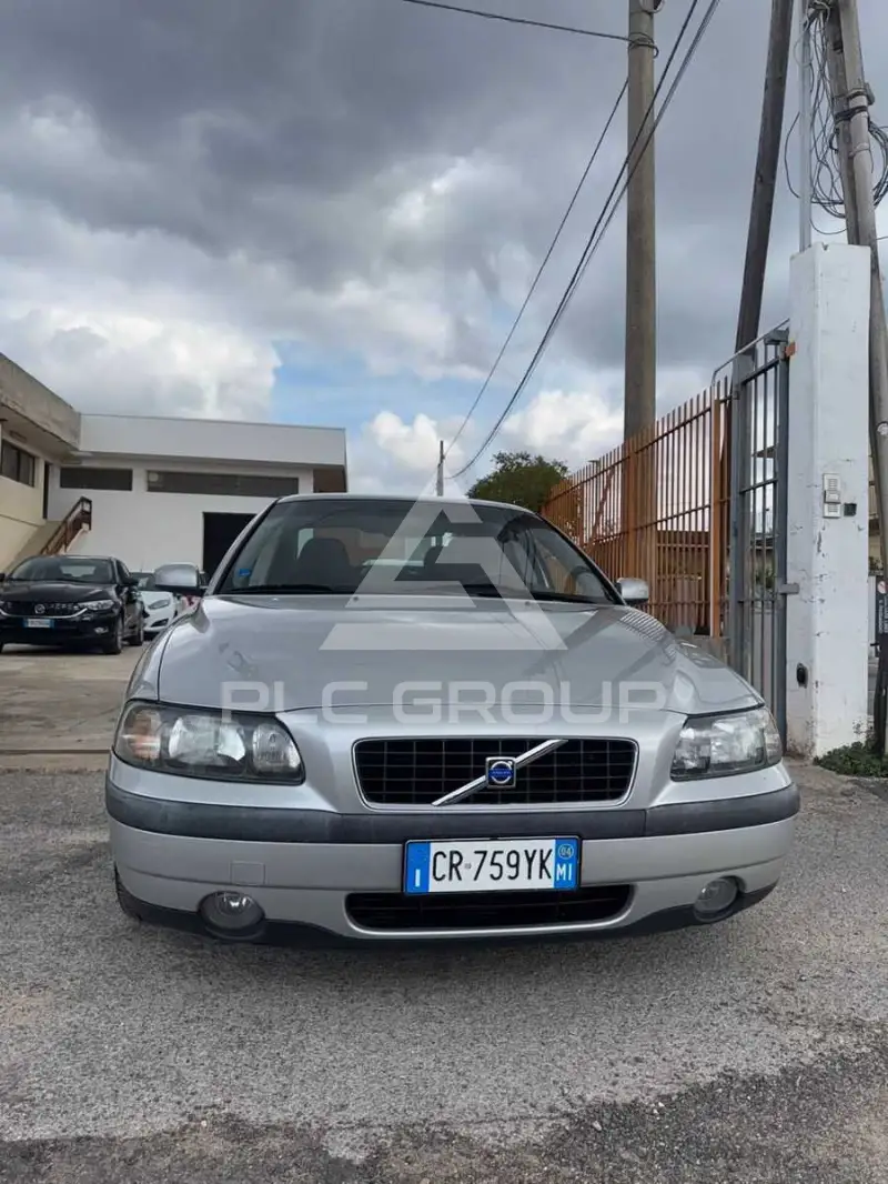 2003 Volvo S60