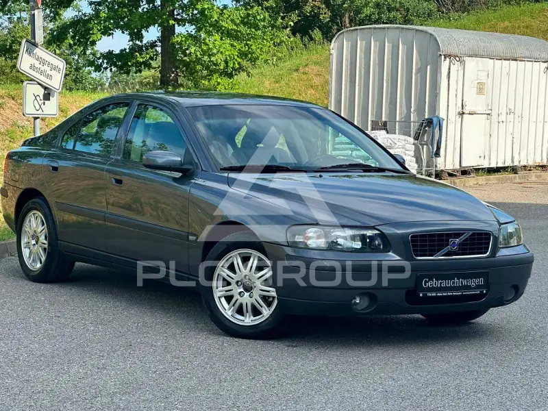 2003 Volvo S60