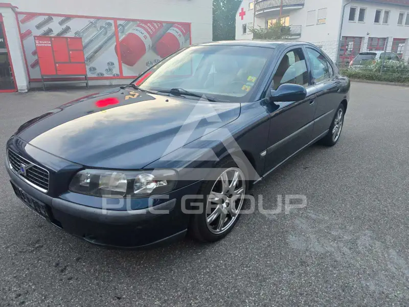 2003 Volvo S60