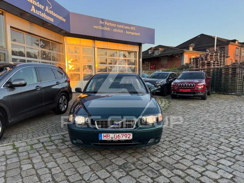 2003 Volvo S80