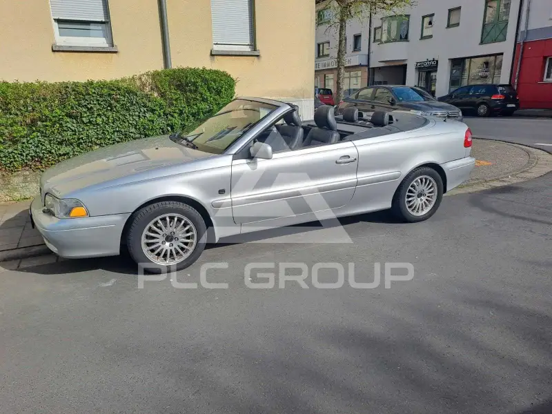 2003 Volvo C70