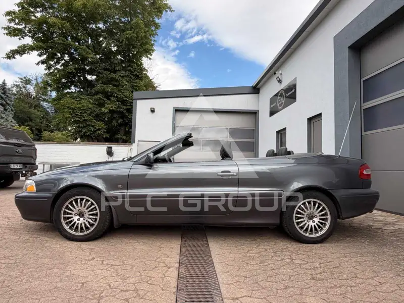2003 Volvo C70