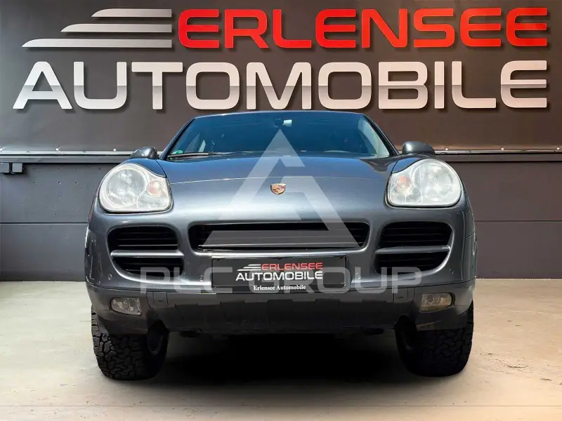 2003 Porsche Cayenne