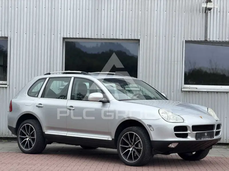 2003 Porsche Cayenne
